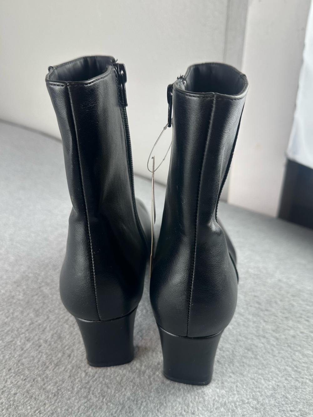 New A New Day Tigris Black Kitten Heel Ankle Boots Womens Size 9.5 Faux Leather - Picture 5 of 12